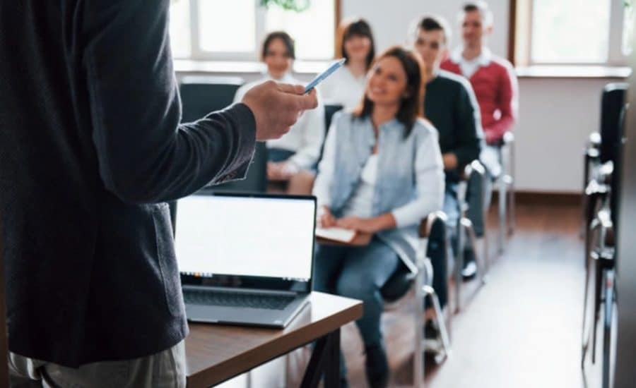 Treinamentos de segurança do trabalho: o que são e como aplicá-los?